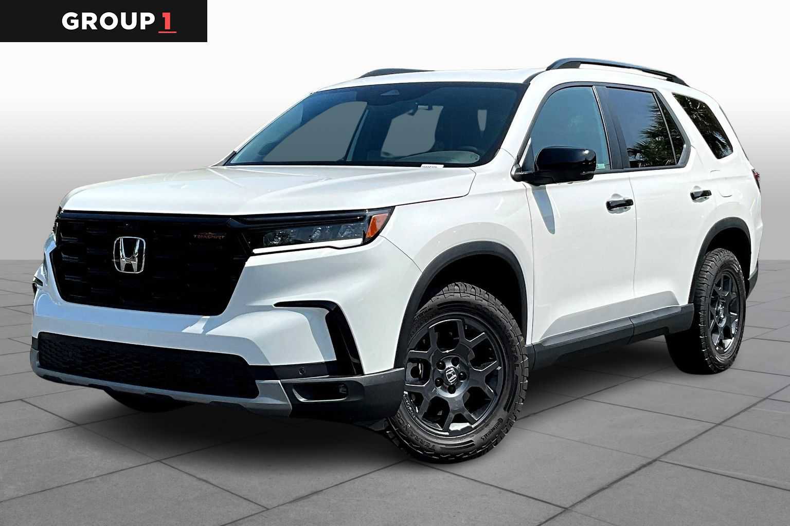 New 2025 Honda Pilot TrailSport image 1