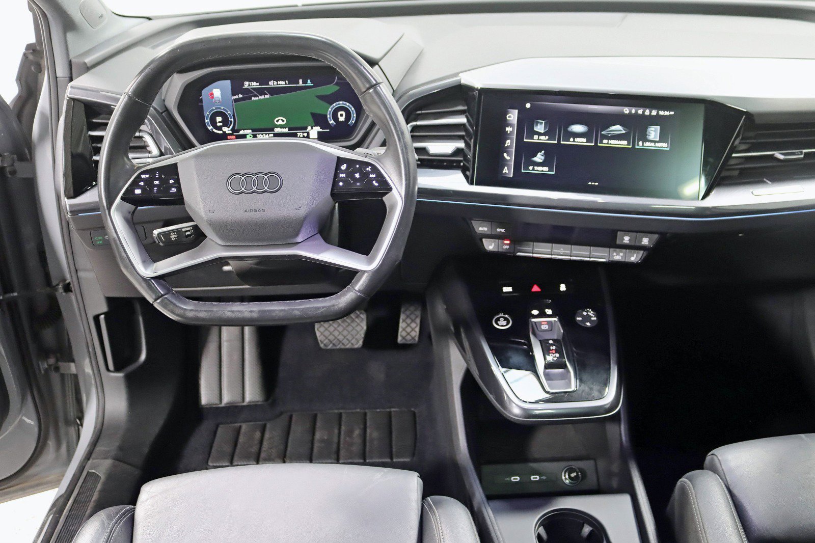 Used 2022 Audi Q4 e-tron Premium Plus image 15