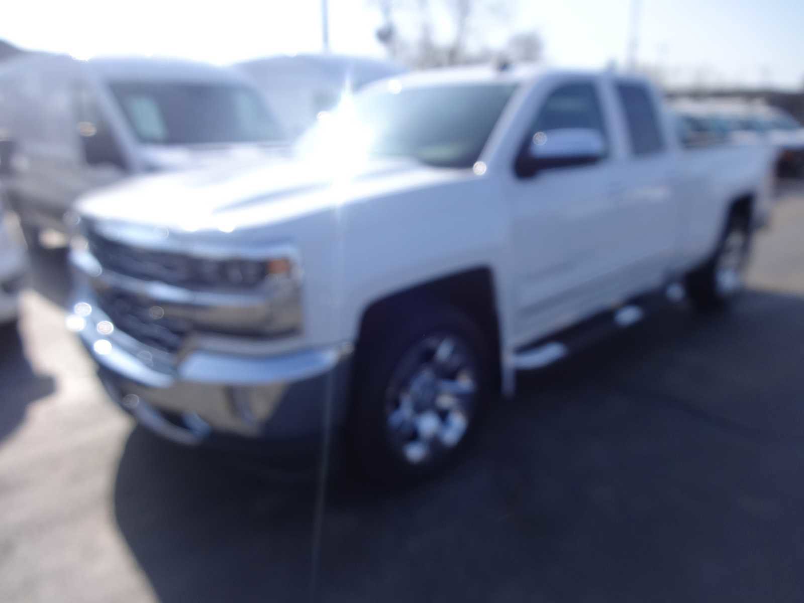 Used 2018 Chevrolet Silverado 1500 LTZ w/ Sport Package image 3