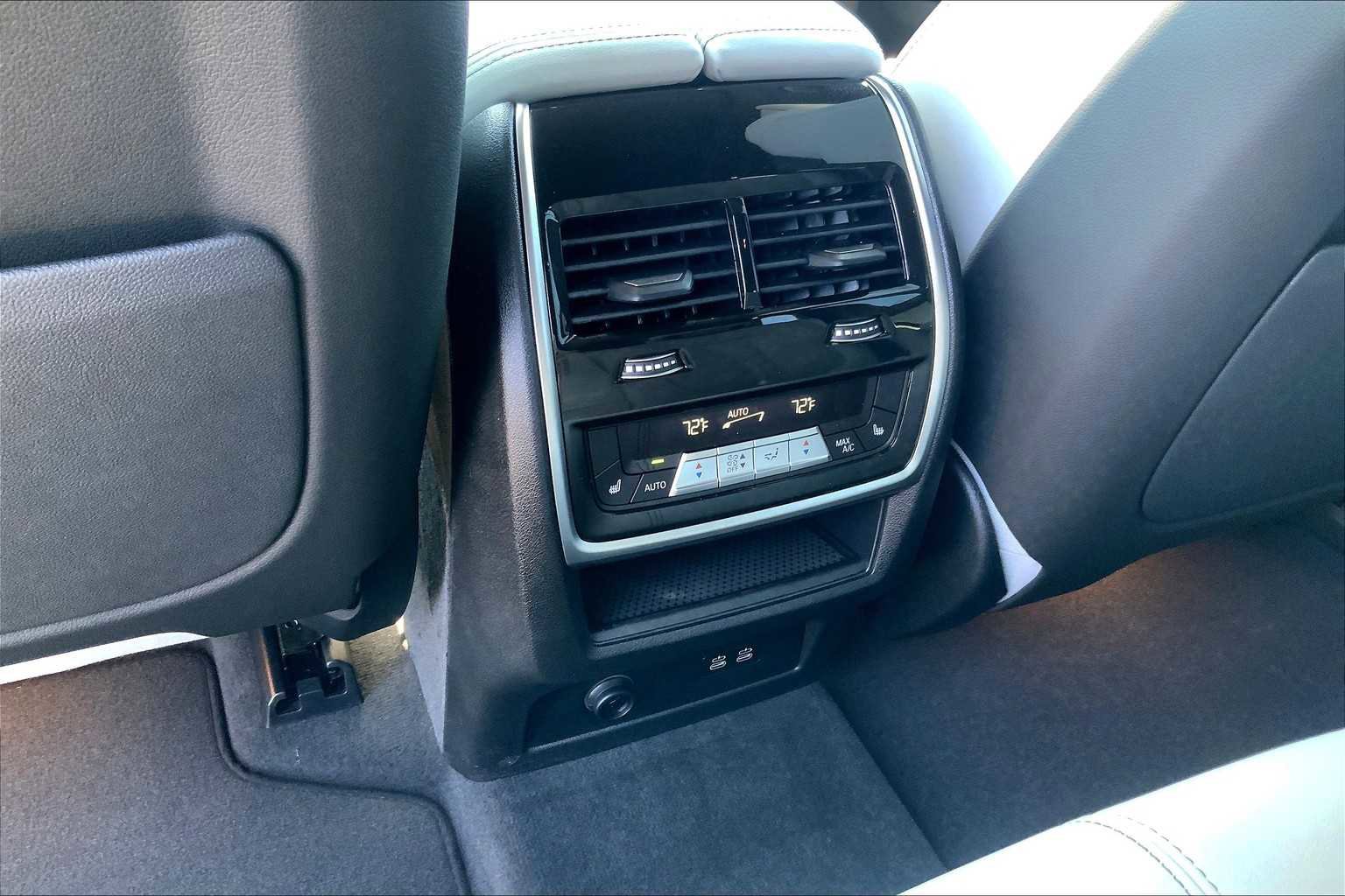 New 2026 BMW X5 xDrive40i w/ Executive Package image 17