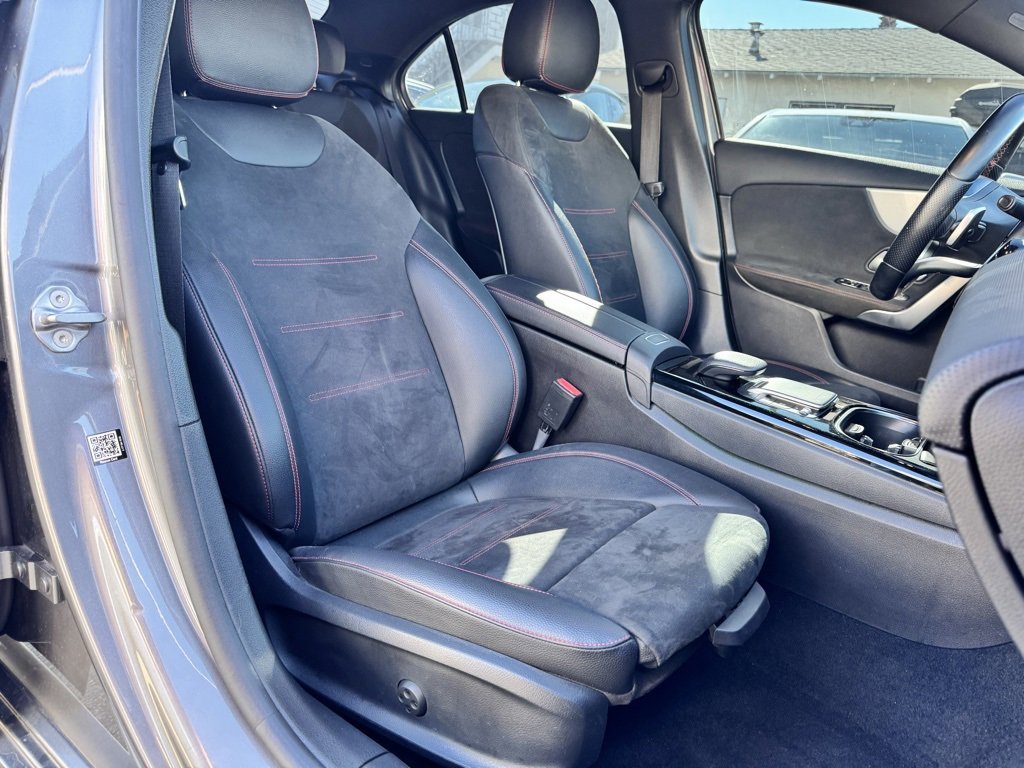 Used 2021 Mercedes-Benz A 220 image 23