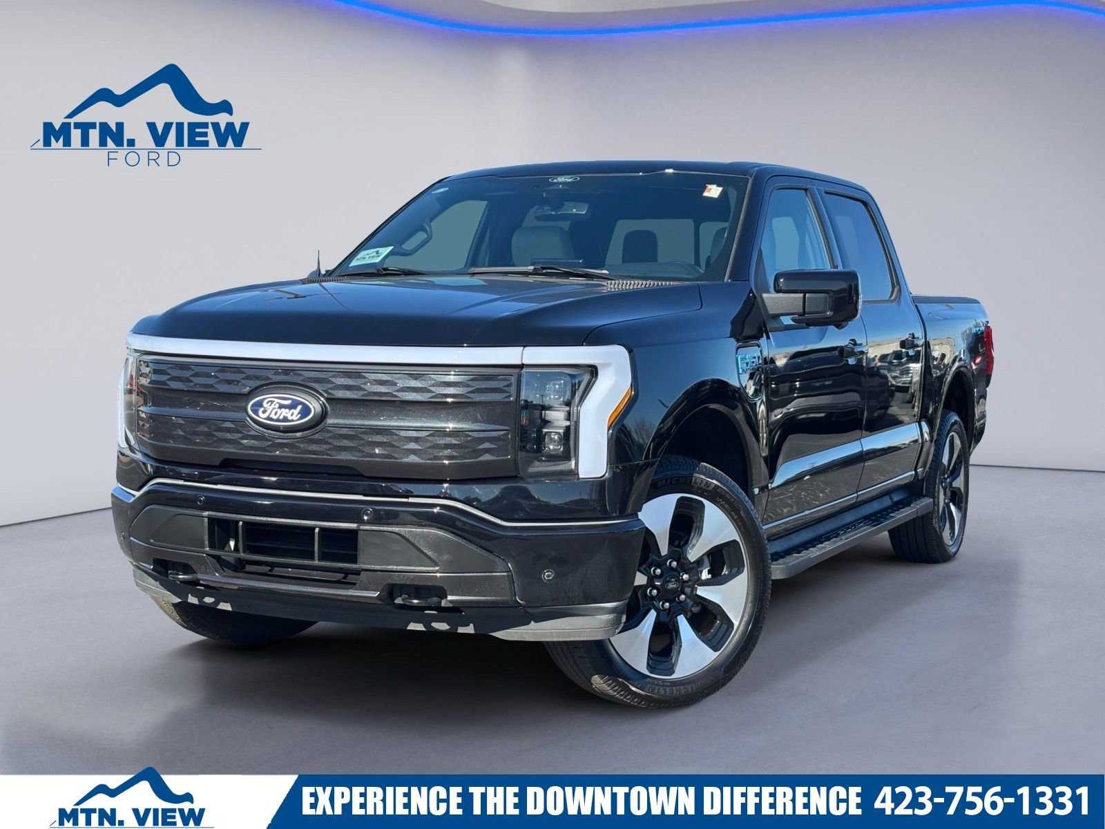Used 2025 Ford F150 Lightning Platinum image 1