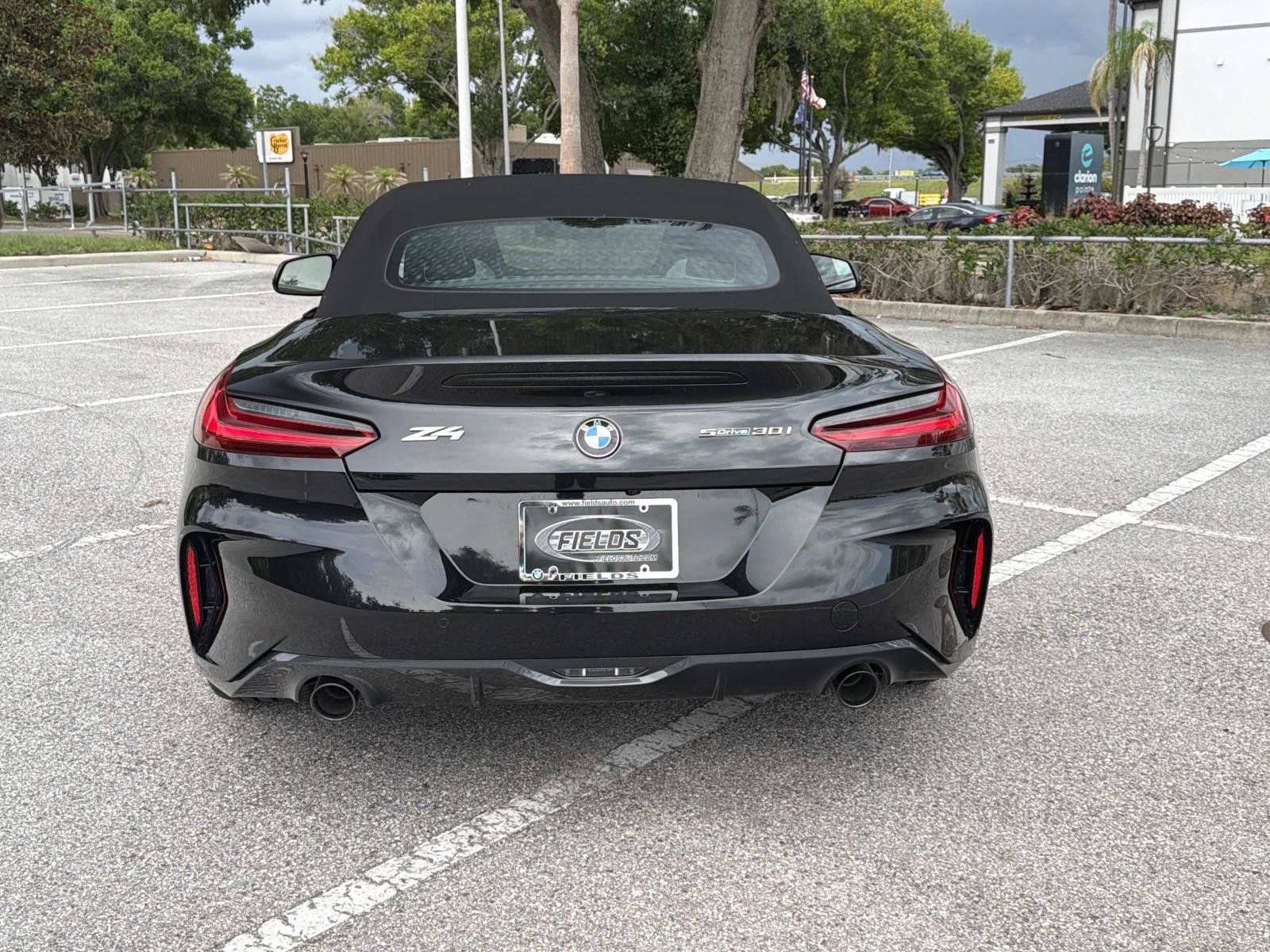 New 2026 BMW Z4 sDrive30i w/ Shadowloine Package RWD image 5