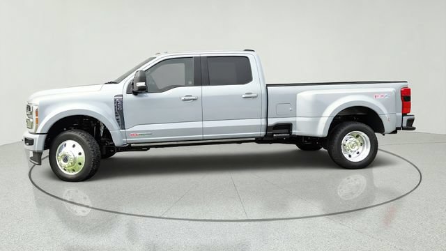 New 2026 Ford F450 Platinum w/ FX4 Off-Road Package AWD/4WD image 2