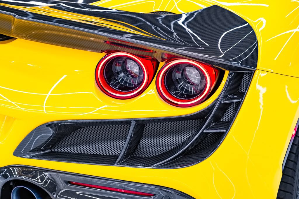 Used 2021 Ferrari F8 Tributo RWD image 30
