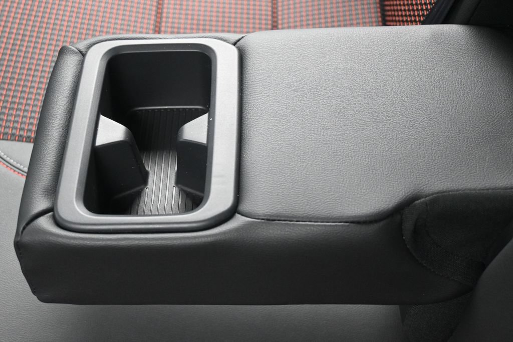 New 2026 Nissan Kicks SR AWD/4WD image 20
