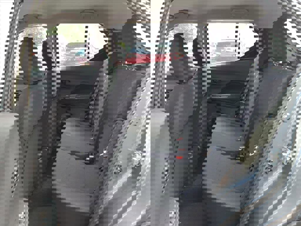 New 2025 Nissan Kicks Play S image 6