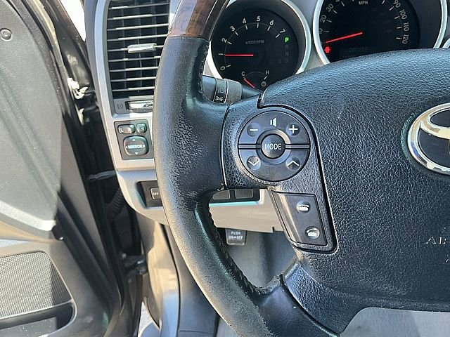 Used 2011 Toyota Tundra Limited w/ Platinum Pkg RWD image 20