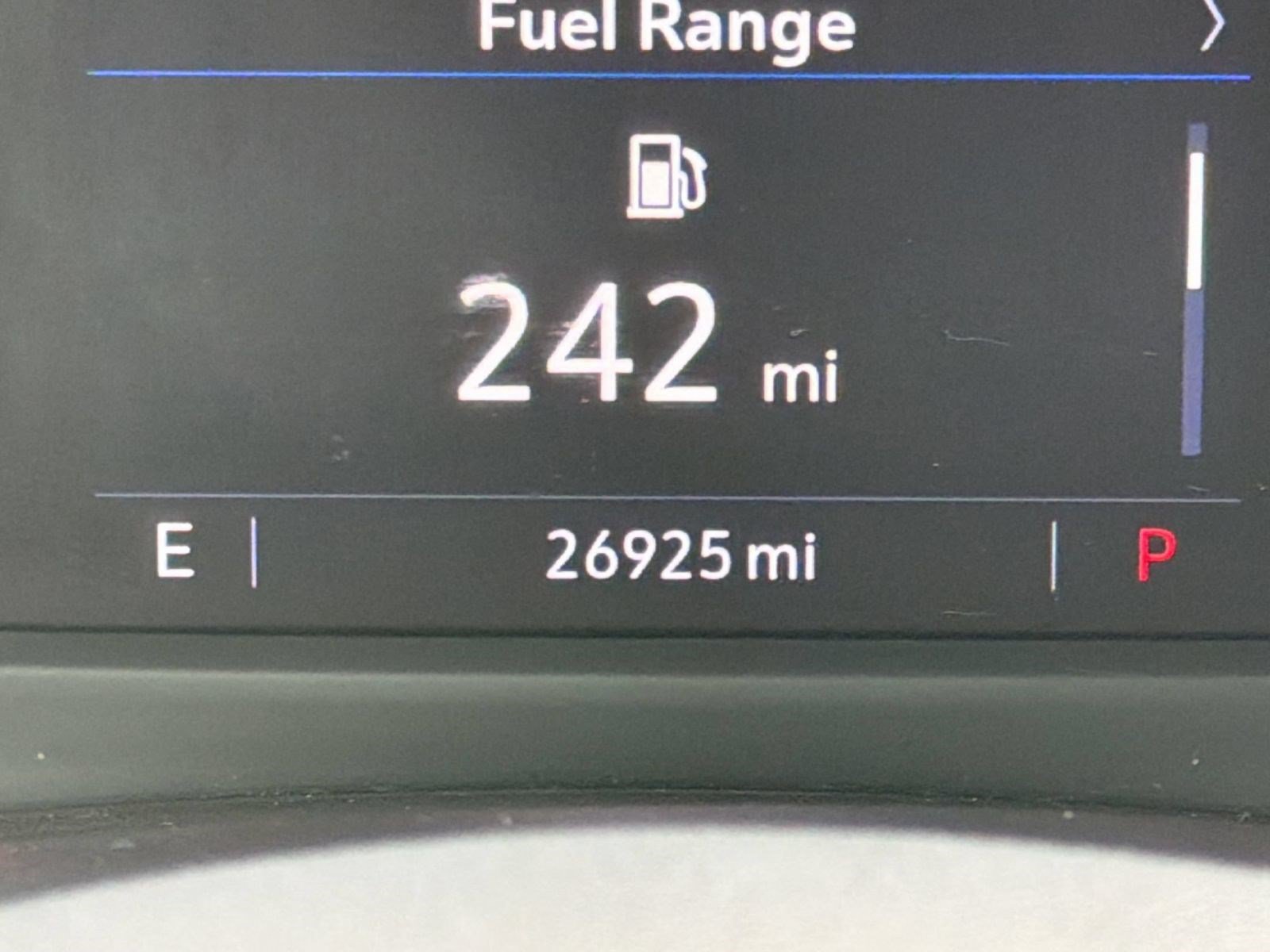 Used 2023 Cadillac XT4 Luxury w/ Cold Weather Package FWD image 21
