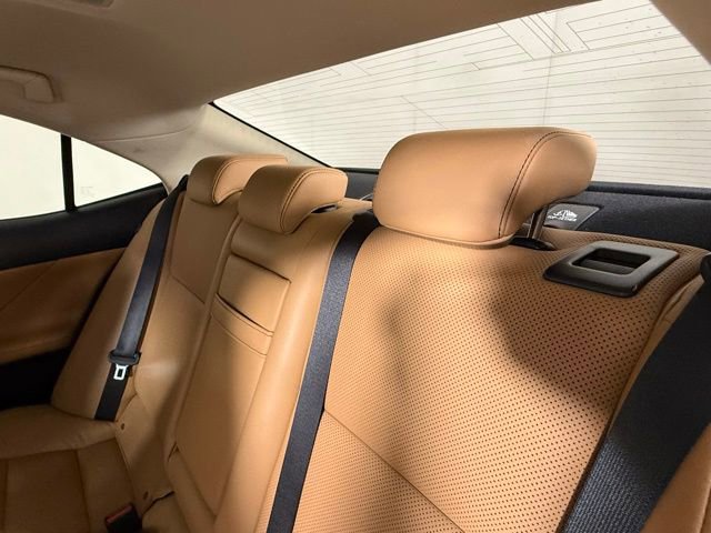 Used 2017 Lexus IS 300 AWD w/ Navigation System Package image 27