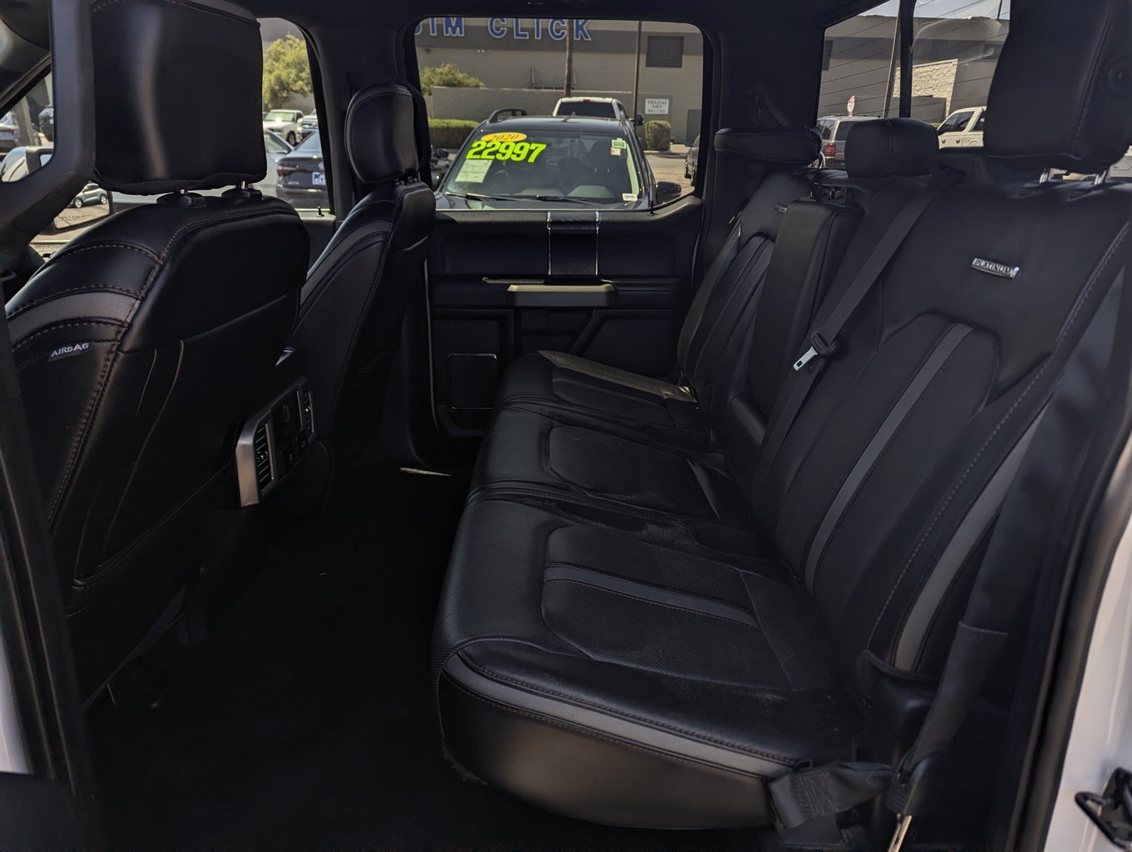 Used 2018 Ford F150 Platinum w/ Equipment Group 701A Luxury AWD/4WD image 10
