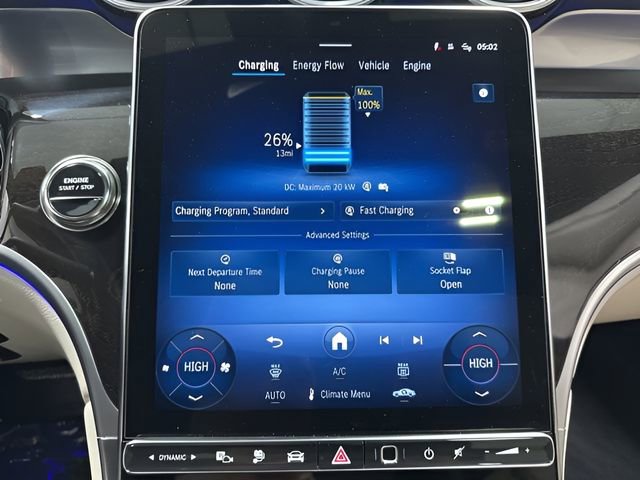 Certified 2025 Mercedes-Benz GLC 350e Silver image 25