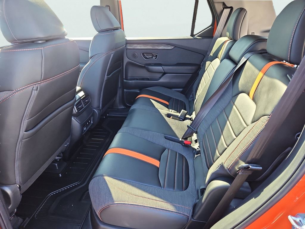 Certified 2026 Honda Passport TrailSport image 35