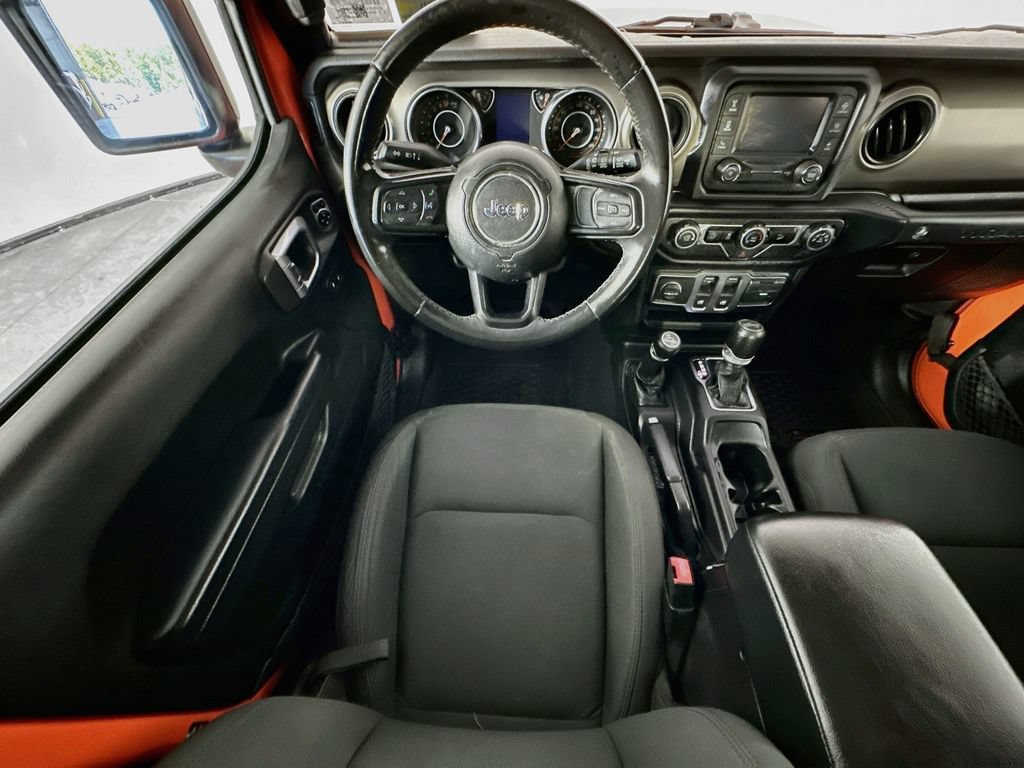 Used 2020 Jeep Wrangler Sport AWD/4WD image 9
