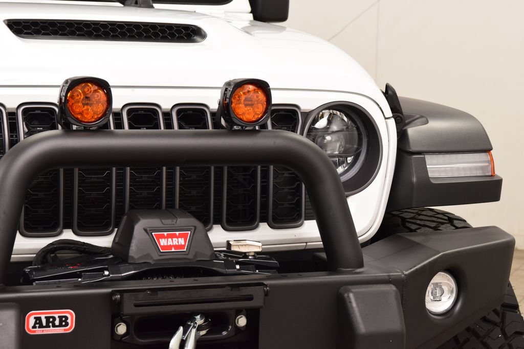 Used 2026 Jeep Wrangler Unlimited Rubicon AWD/4WD image 11