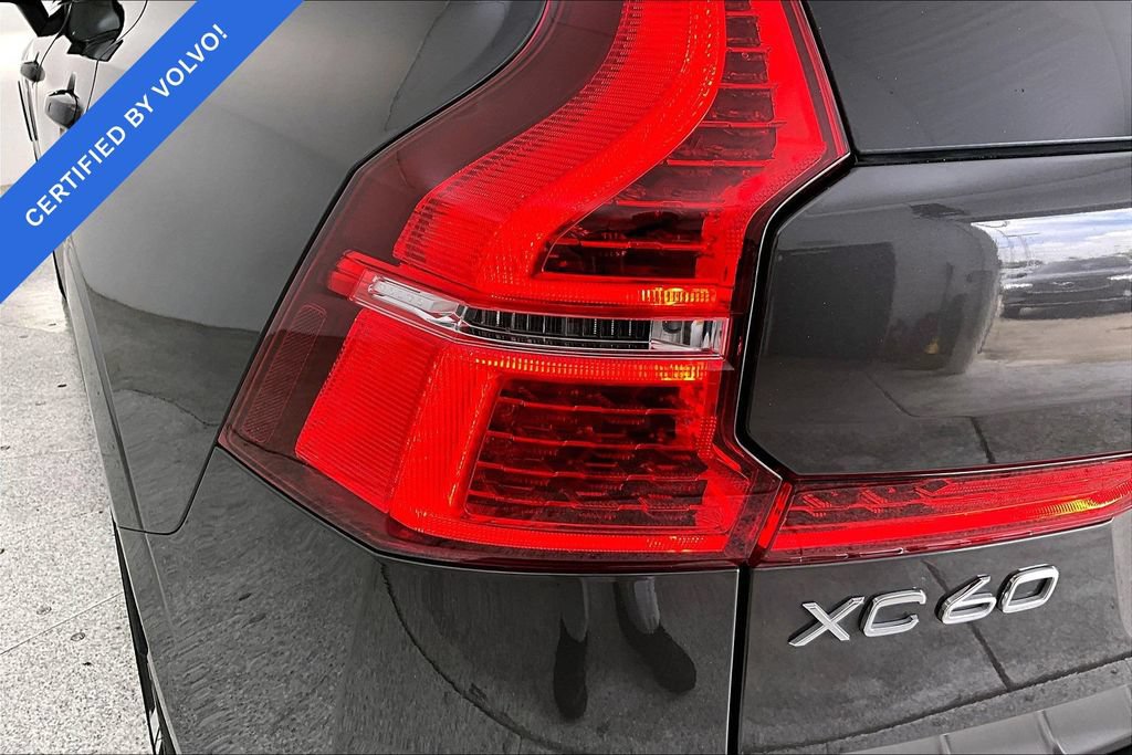Certified 2023 Volvo XC60 T8 Ultimate w/ Climate Package AWD/4WD image 34