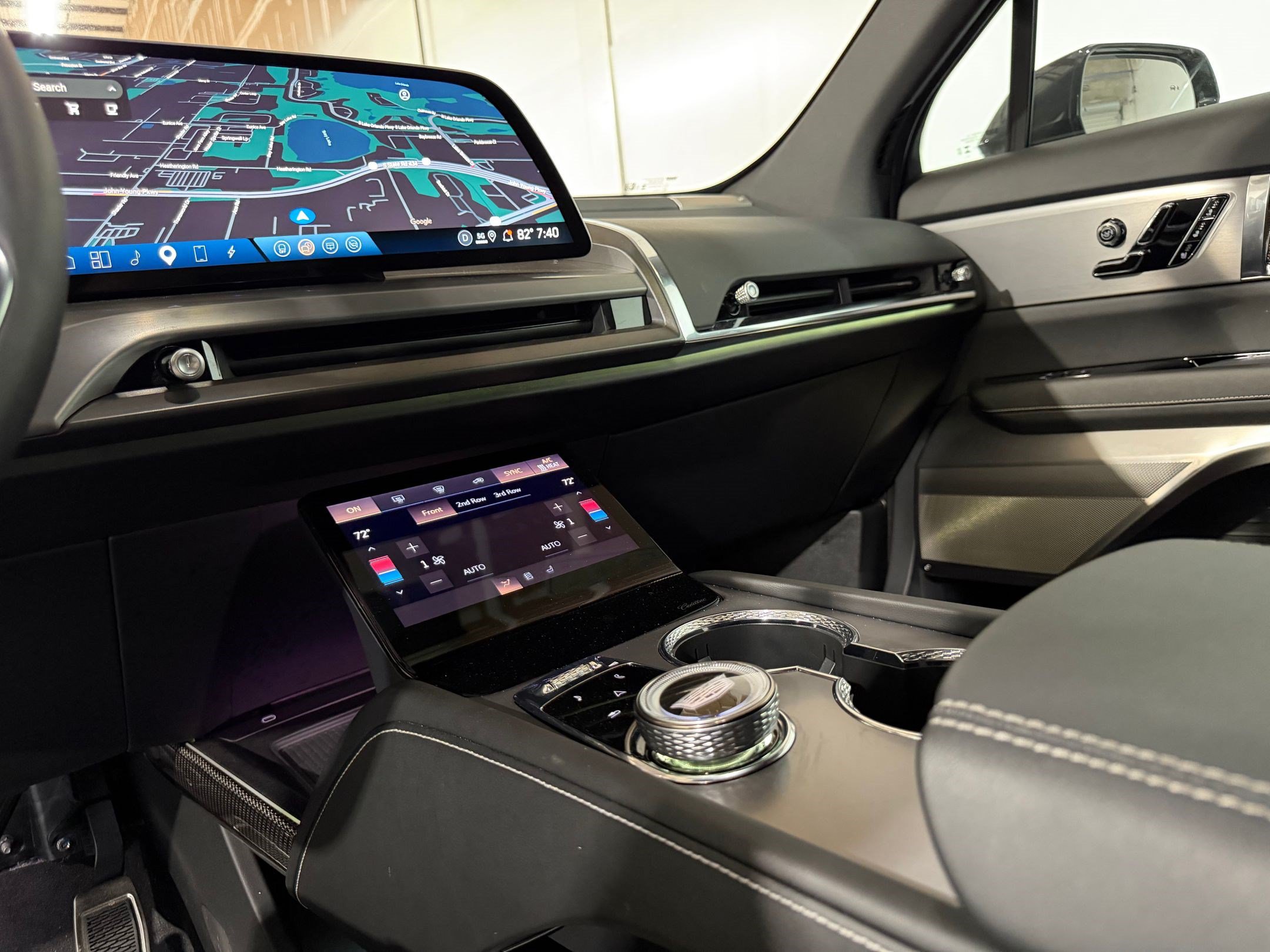 New 2026 Cadillac Vistiq Luxury AWD/4WD image 28