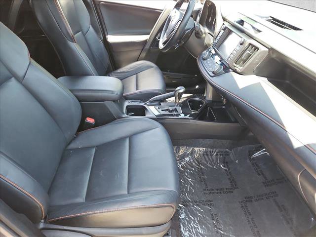Used 2016 Toyota RAV4 SE w/ Advanced Technology Package FWD image 25