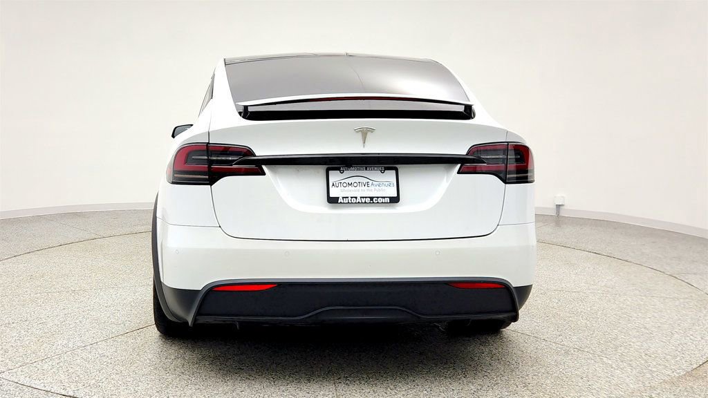 Used 2022 Tesla Model X image 6