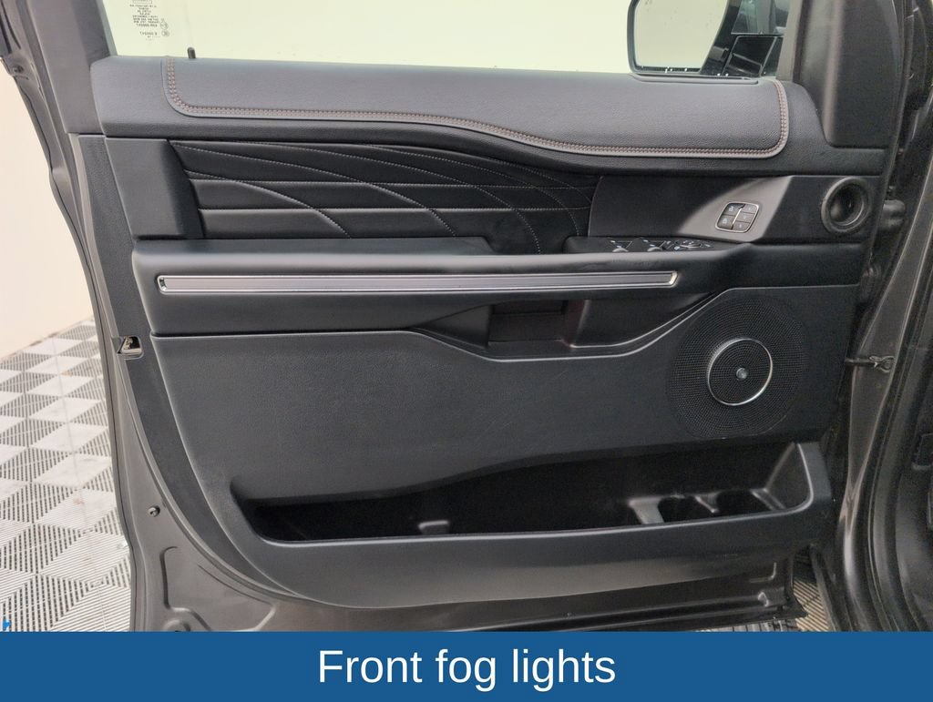 Used 2019 Ford Expedition Platinum AWD/4WD image 34