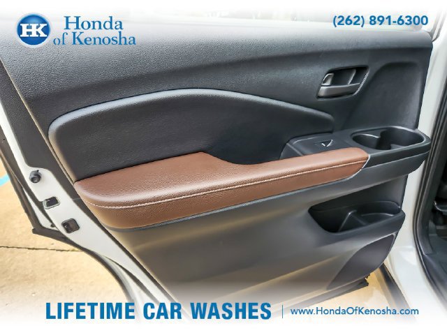Certified 2024 Honda Passport EX-L image 17