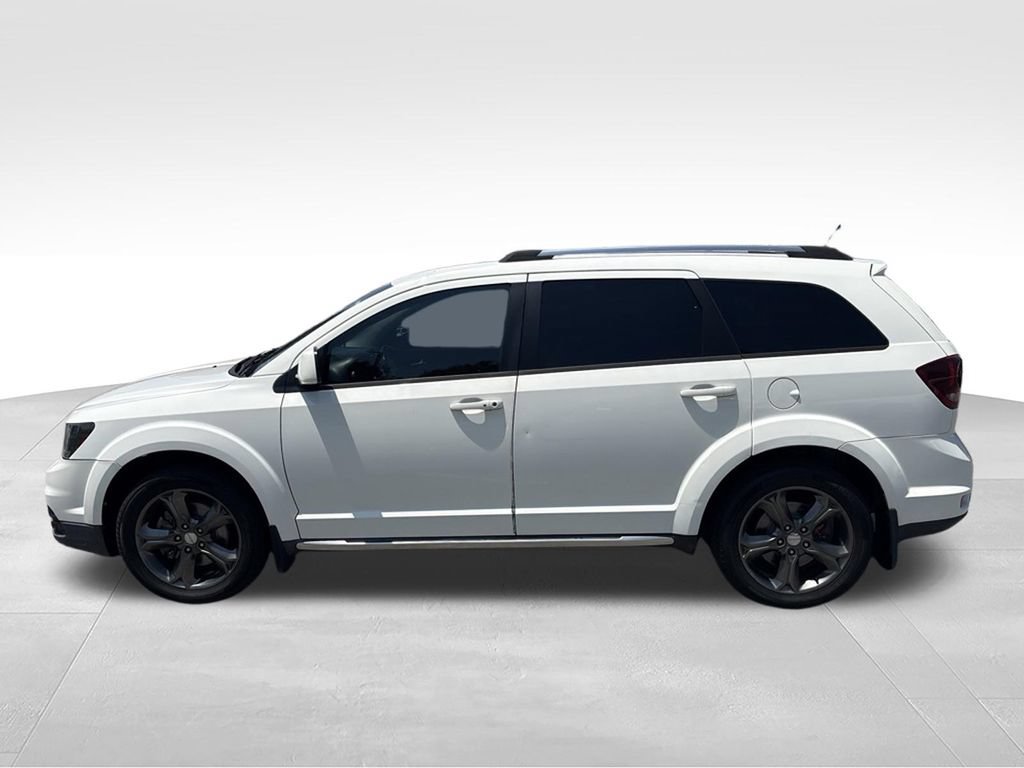 Used 2015 Dodge Journey Crossroad w/ Flexible Seating Group FWD image 2