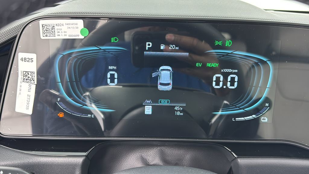 New 2025 Kia Niro EX Touring image 20