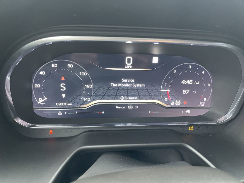 Used 2022 GMC Yukon SLE w/ Max Trailering Package image 17