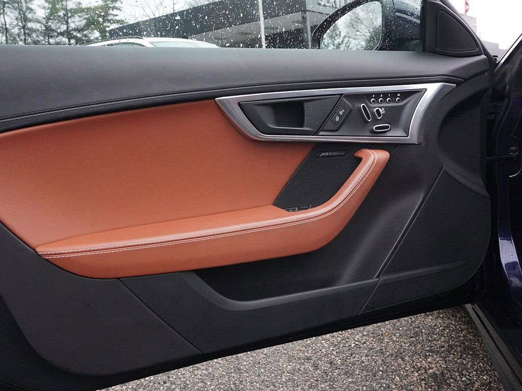 Used 2019 Jaguar F-TYPE R-Dynamic image 29