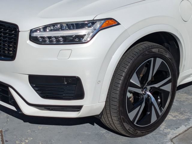 Used 2022 Volvo XC90 T8 R-Design w/ Advanced Package image 9