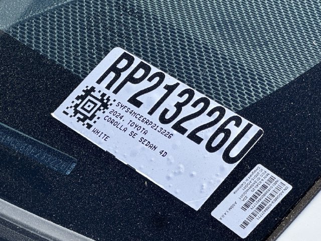 Used 2024 Toyota Corolla SE FWD image 33