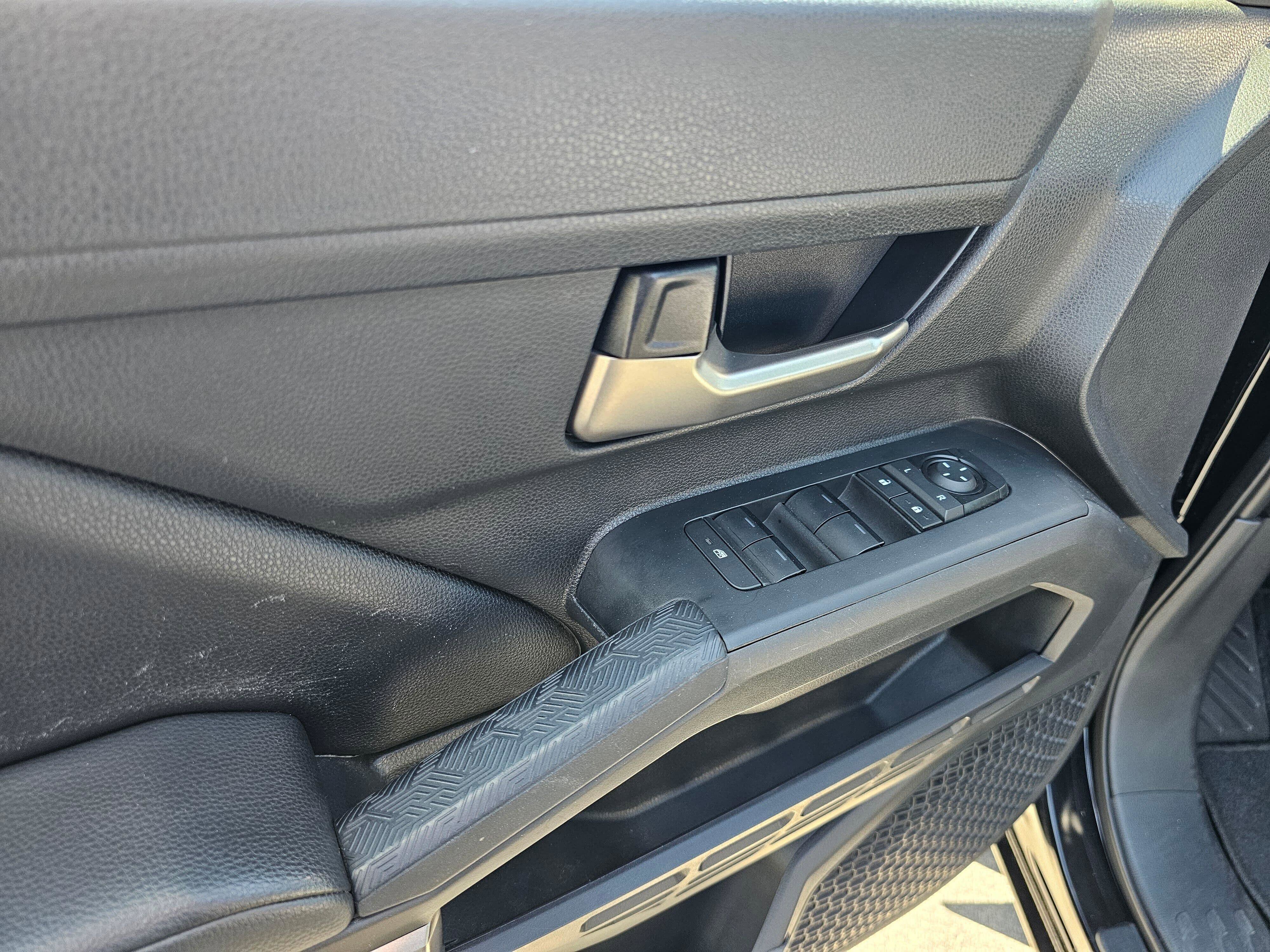 Used 2024 Toyota Tacoma TRD Sport AWD/4WD image 20