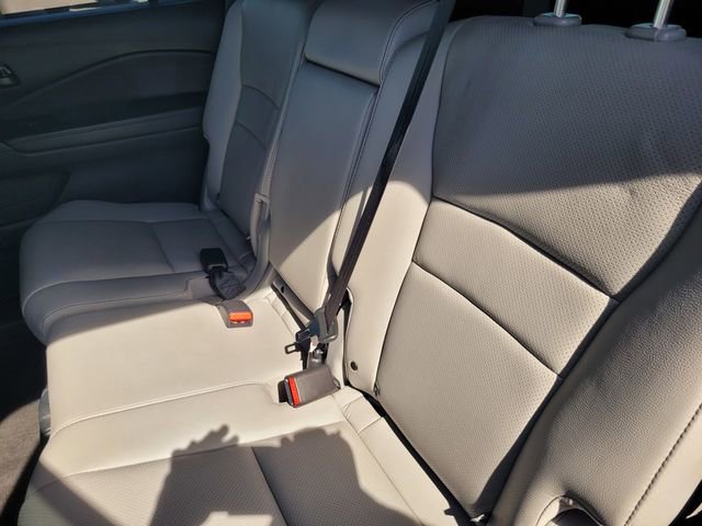 Used 2023 Honda Passport EX-L image 15