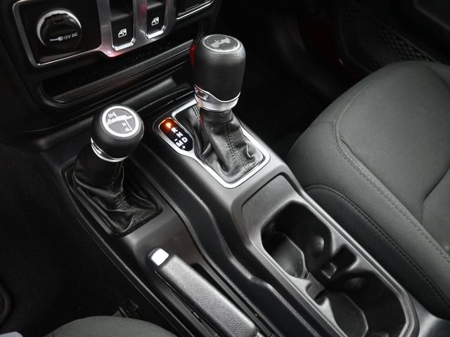 Used 2021 Jeep Wrangler Sport AWD/4WD image 20