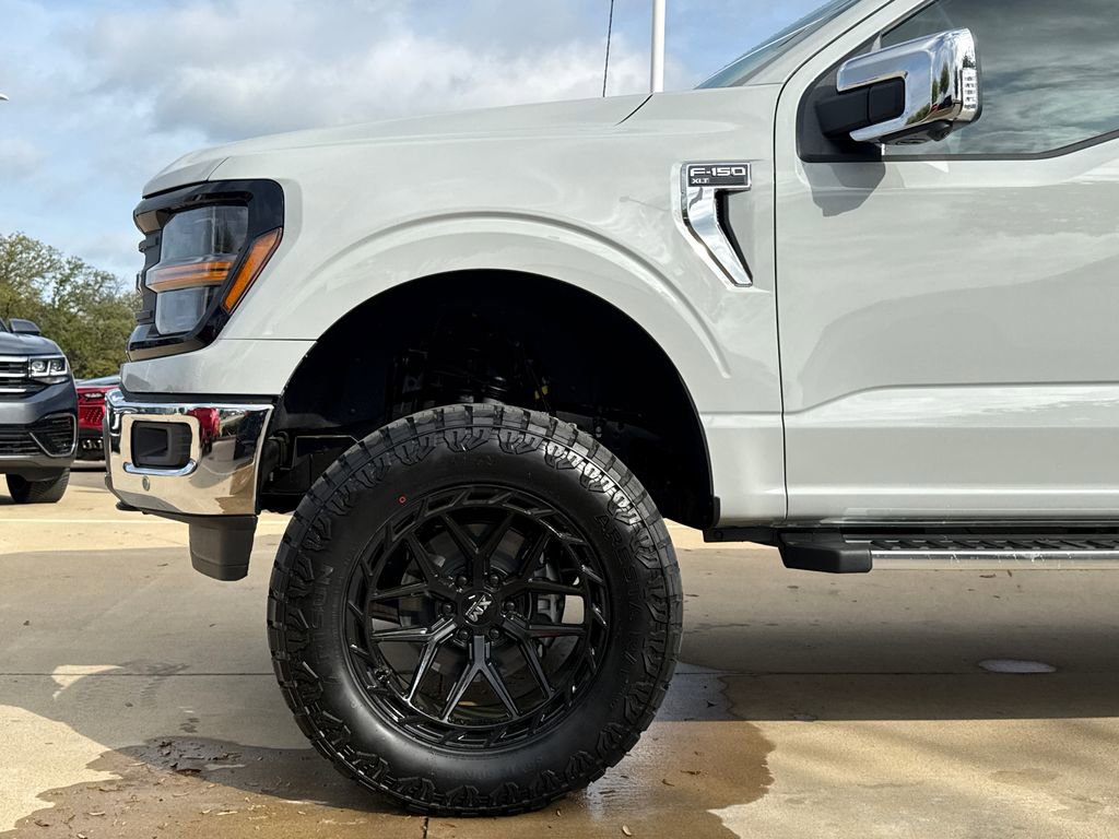 Used 2026 Ford F150 XLT w/ Equipment Group 302A MID image 5