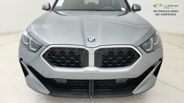 Used 2025 BMW X2 xDrive28i image 8