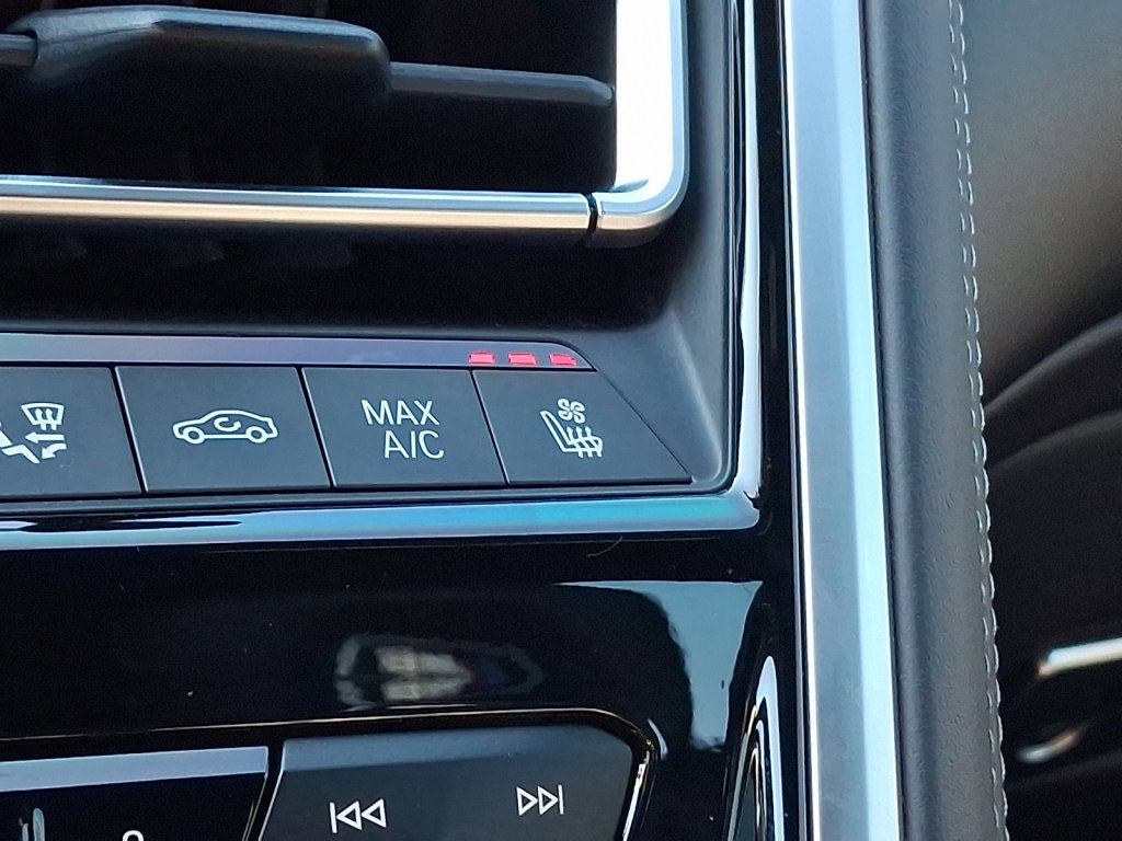 Used 2021 BMW M8 Gran Coupe xDrive w/ Competition Package image 30