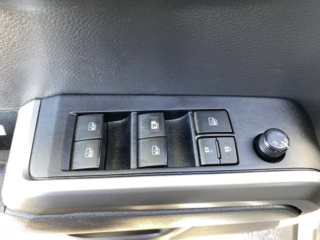 Used 2022 Toyota Tacoma SR5 RWD image 20