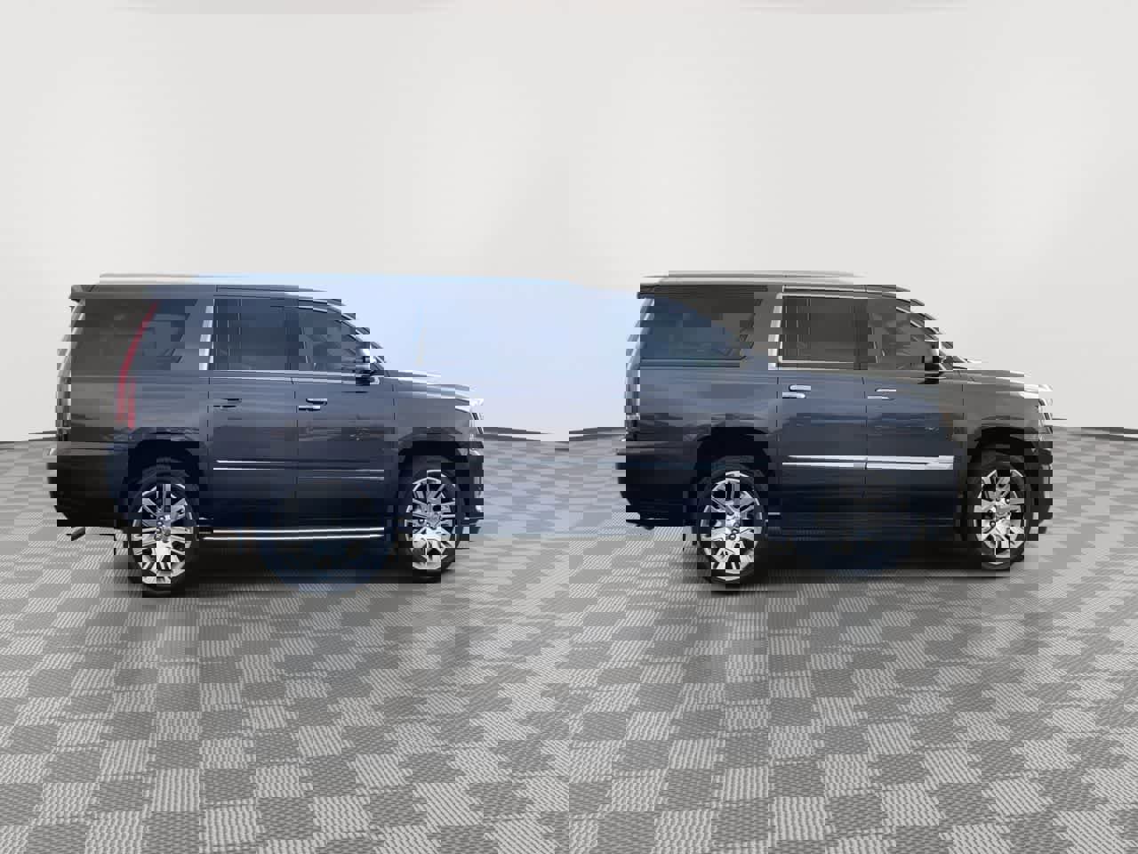 Used 2018 Cadillac Escalade ESV Luxury image 9