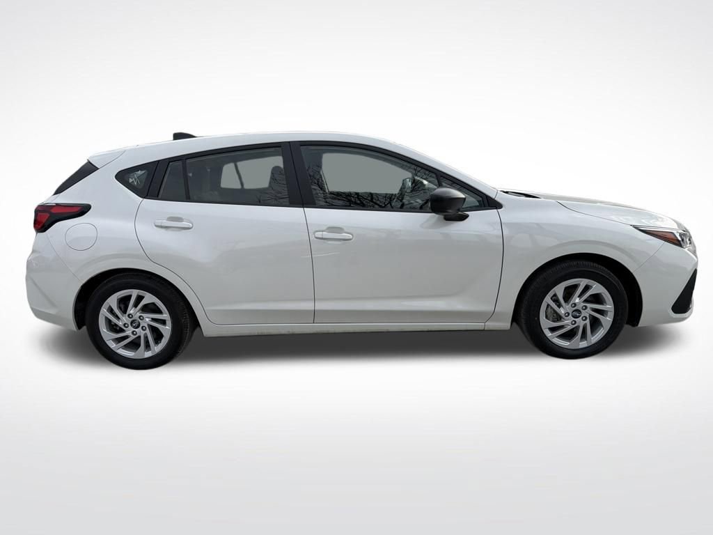 Certified 2025 Subaru Impreza 2.0i image 17