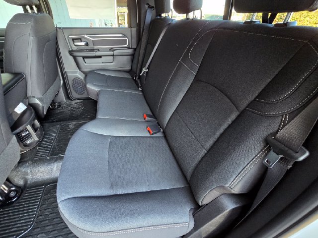 New 2026 RAM 3500 Big Horn AWD/4WD image 25