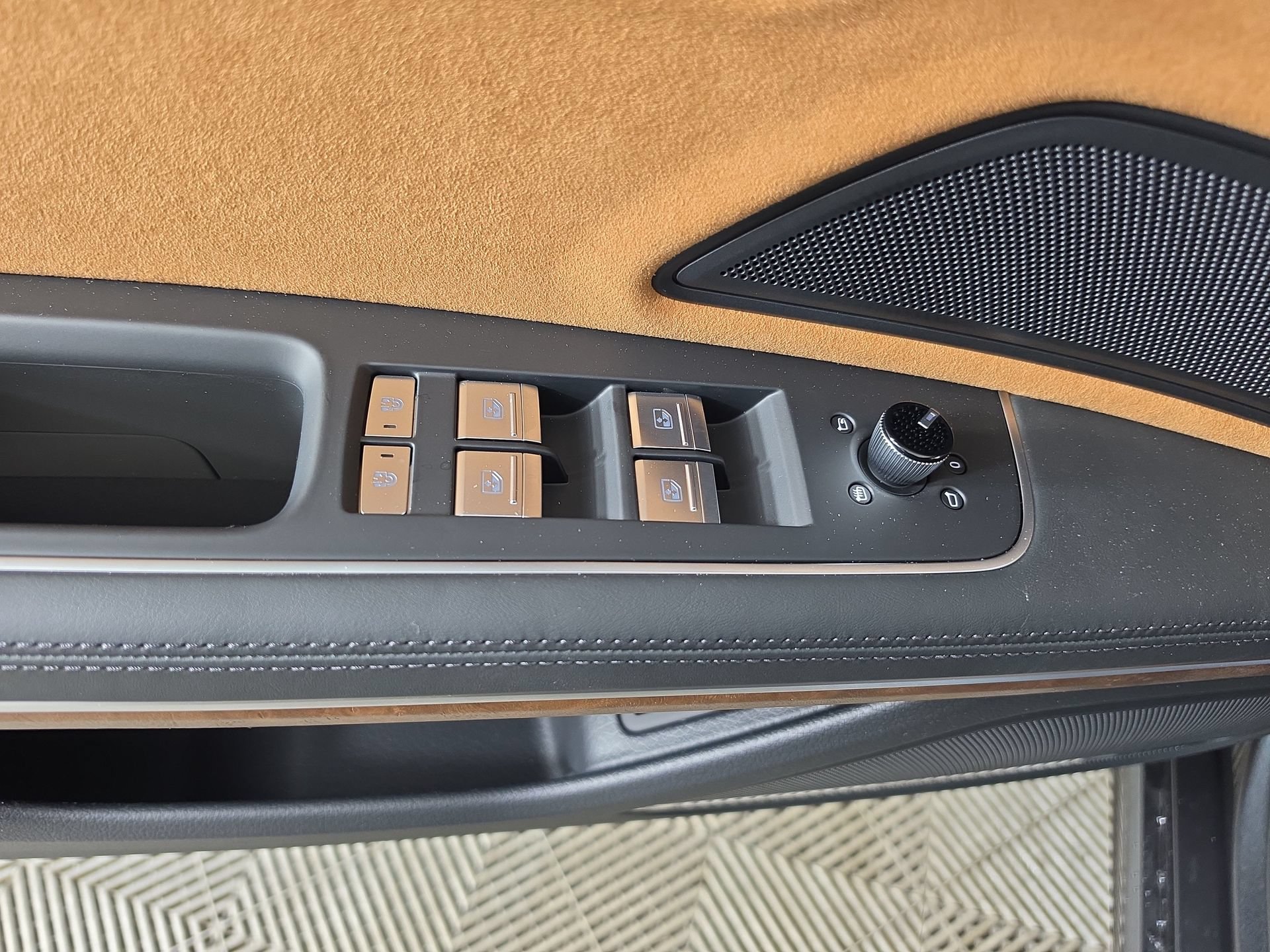 New 2026 Audi A8 L 3.0T AWD/4WD image 17