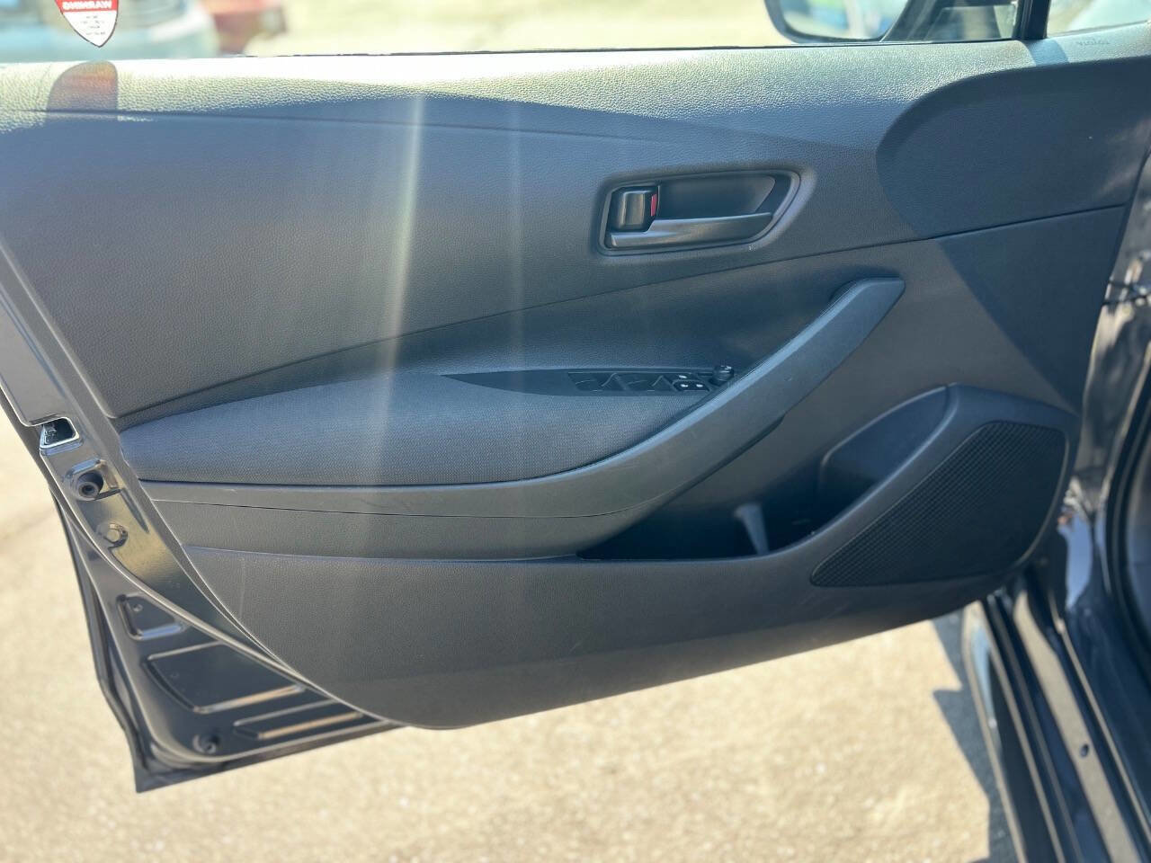 Used 2024 Toyota Corolla LE image 9