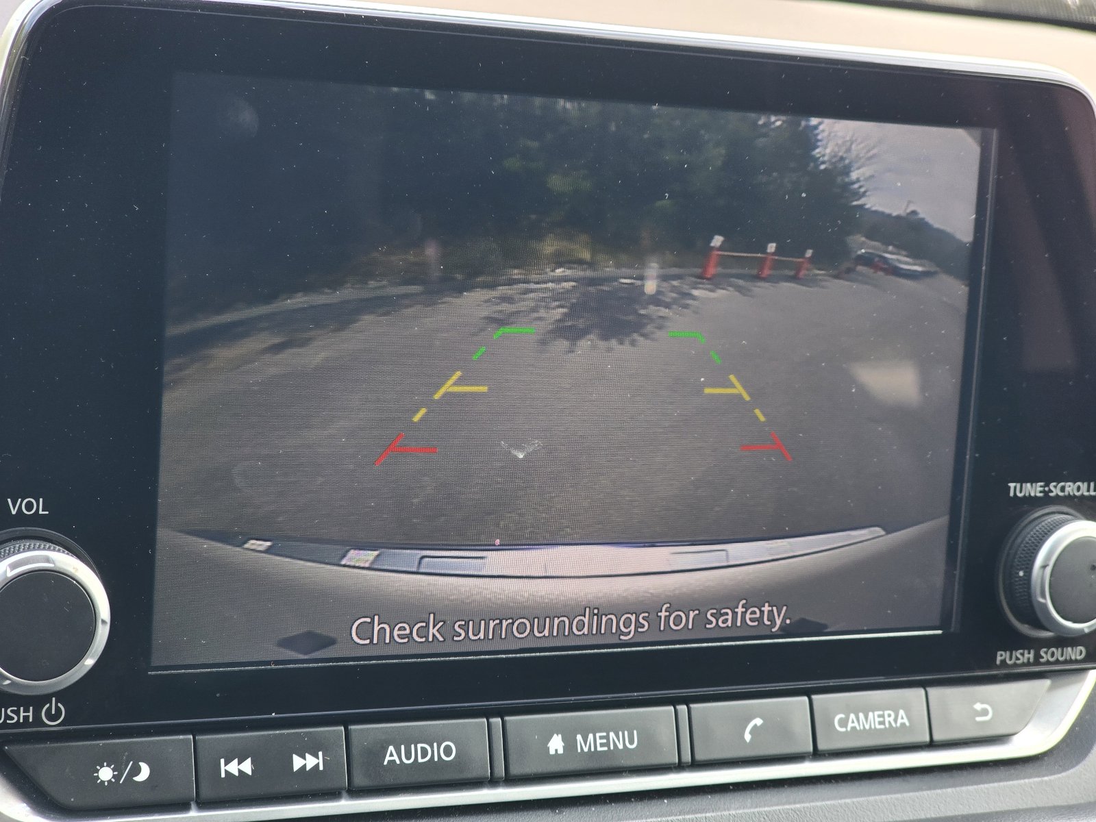 Used 2023 Nissan Rogue SV w/ SV Premium B Package image 17