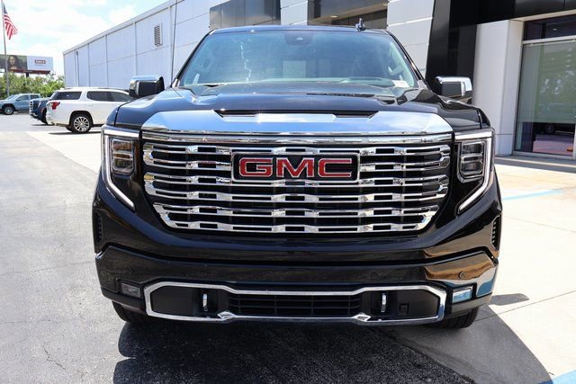 New 2026 GMC Sierra 1500 Denali w/ Denali Reserve Package AWD/4WD image 2
