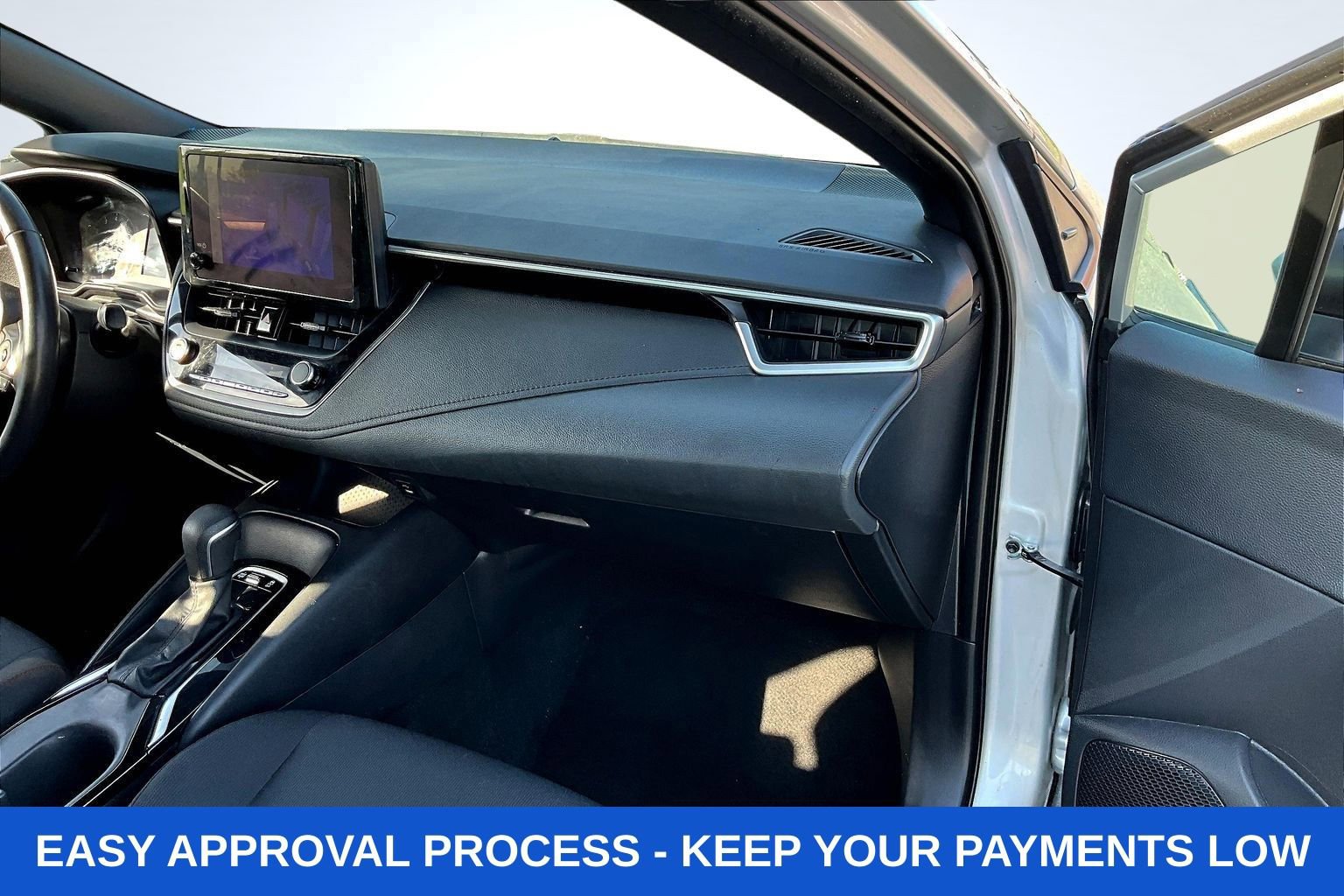 Used 2023 Toyota Corolla SE FWD image 31