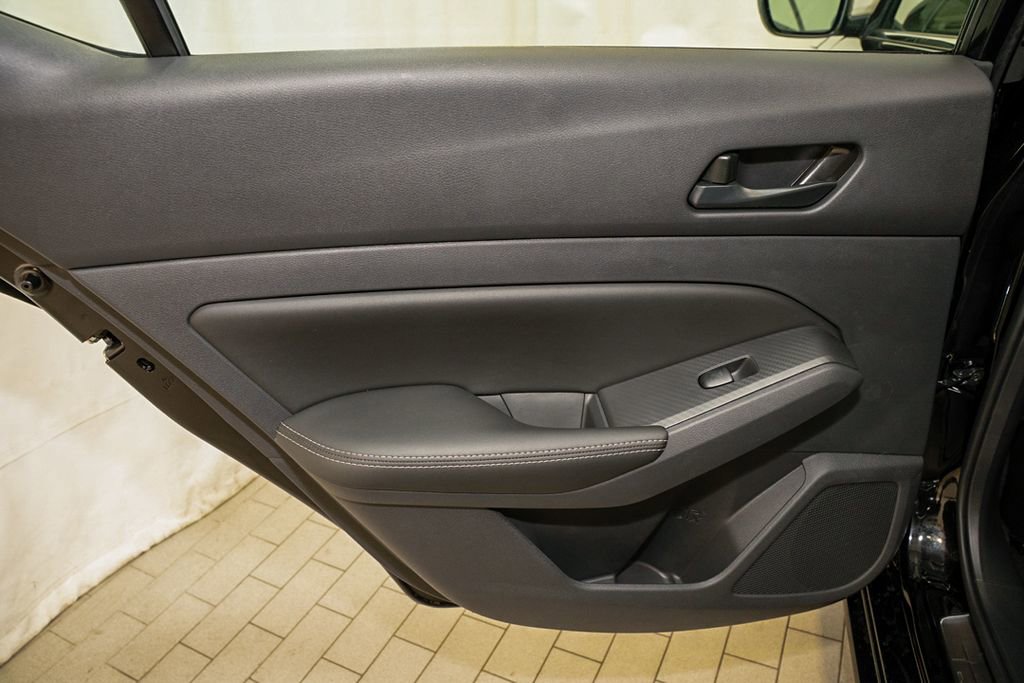 New 2026 Nissan Altima 2.5 SV w/ SV Premium Package FWD image 11