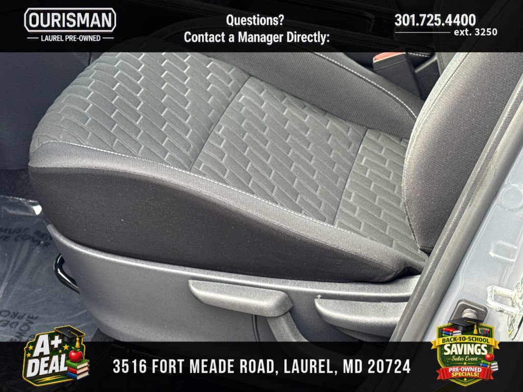 Used 2023 Nissan Kicks SV FWD image 7