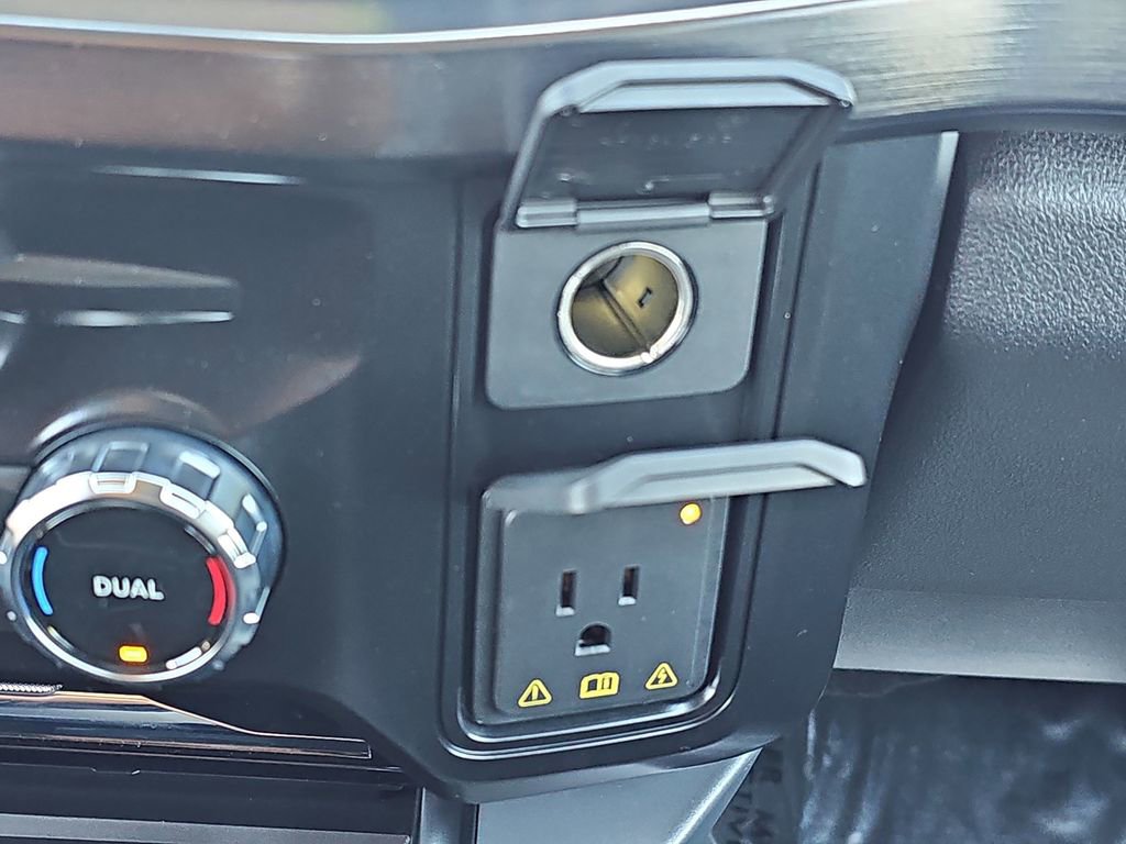 New 2026 Ford F350 Lariat w/ FX4 Off-Road Package image 26