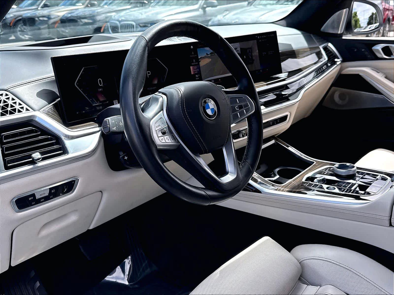 Used 2023 BMW X7 xDrive40i w/ Executive Package AWD/4WD image 20